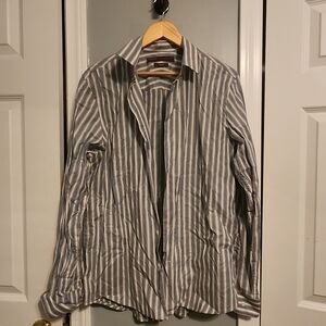 Perry Ellis Blue and White Striped Shirt